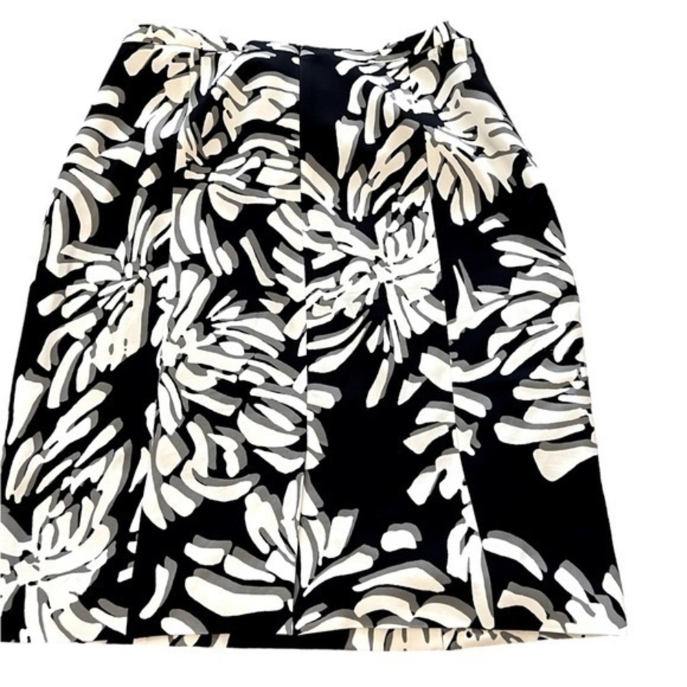 BOSS Hugo Boss Black White & Gray Floral Paneled Fully Lined A-Line Skirt, 8